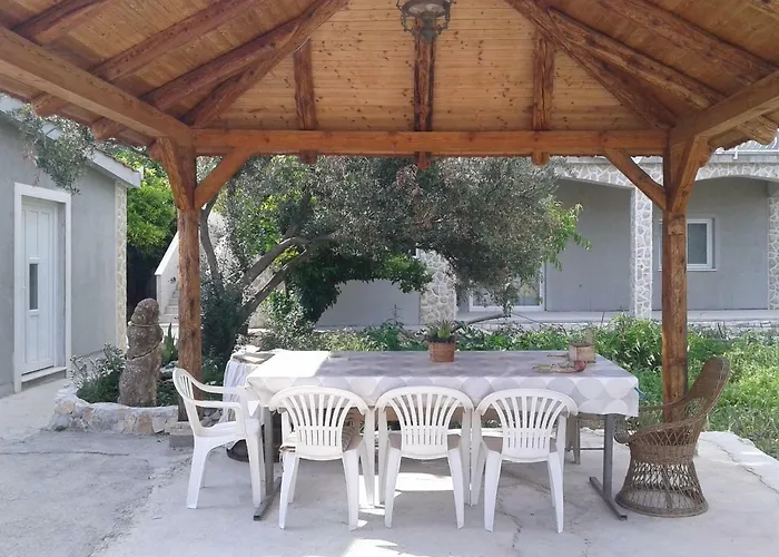 Βίλα Merica Τρογκίρ