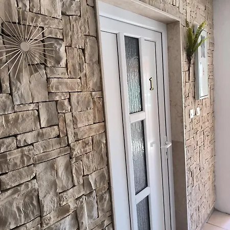 Merica Villa *