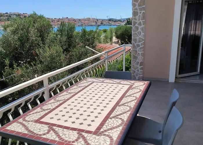 Merica Вілла Трогір